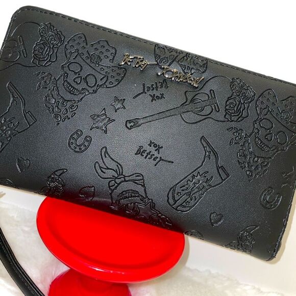 BETSEY JOHNSON Black Cowboy Skulls Boots Guitars RODEO Wristlet Wallet … - Picture 1 of 6